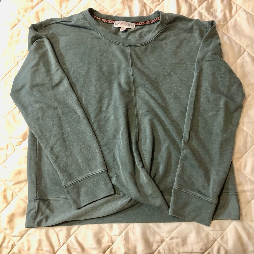 Light weight sweatshirt